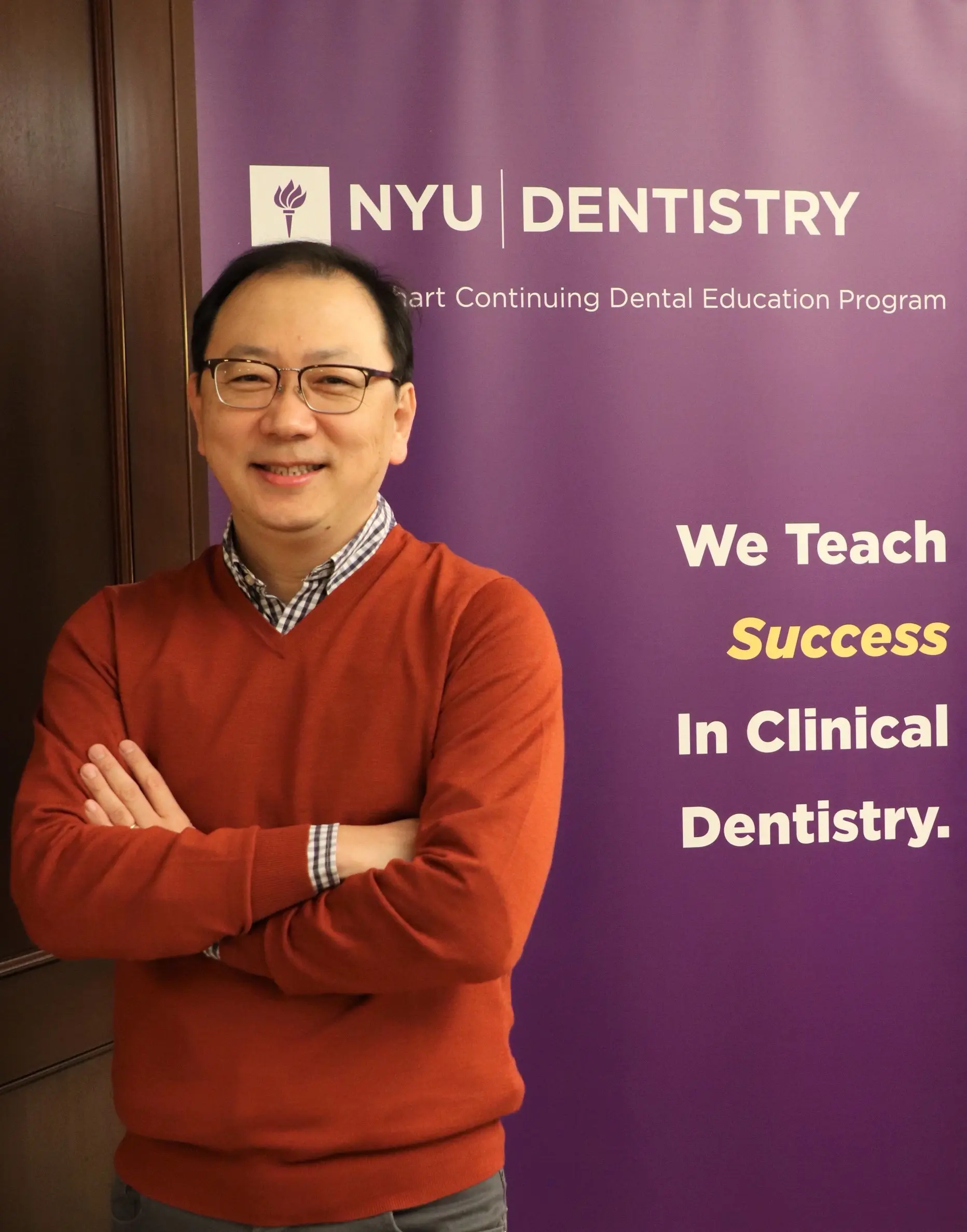 Dr. Nelson na New York University College of Dentistry