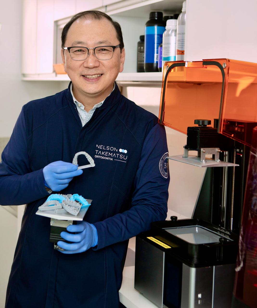 Impressora 3D na clínica do Dr. Nelson Takematsu em Mogi das Cruzes
